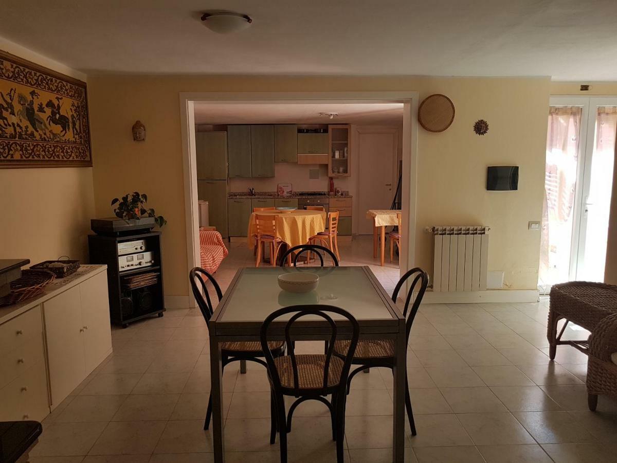 Viniola Apartment Quartu SantʼElena Zewnętrze zdjęcie